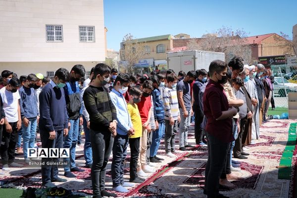 آئین زنگ نماز در مدارس آذربایجان غربی
