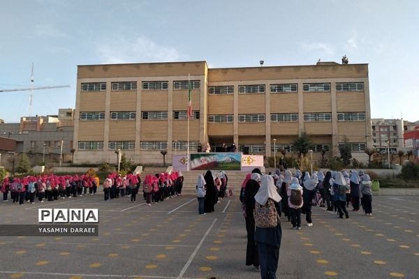 برگزاری جشن تولد بهاری در دبستان نرگس پردیس