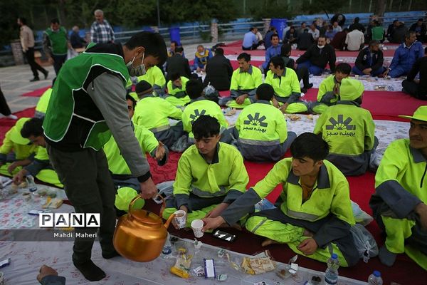 ضیافت افطاری پاکبانان