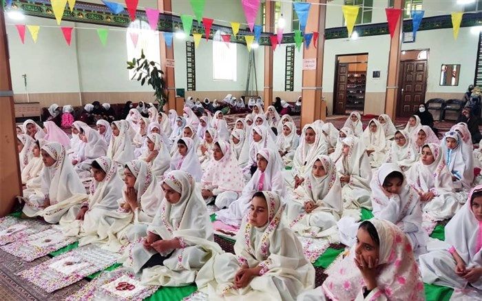 برگزاری آئین جشن تکلیف در آموزشگاه صدیقه زهرا(س) شهرستان نیر