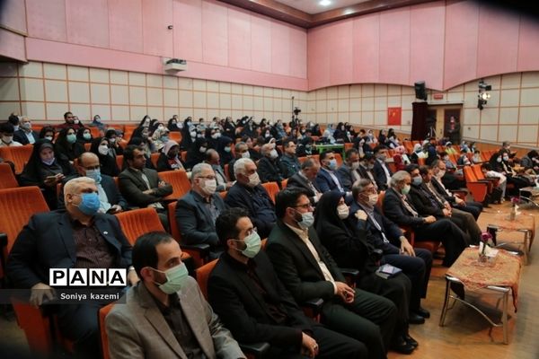 اختتامیه یازدهمین دوره جشنواره کتابخوانی رضوی استان مازندران