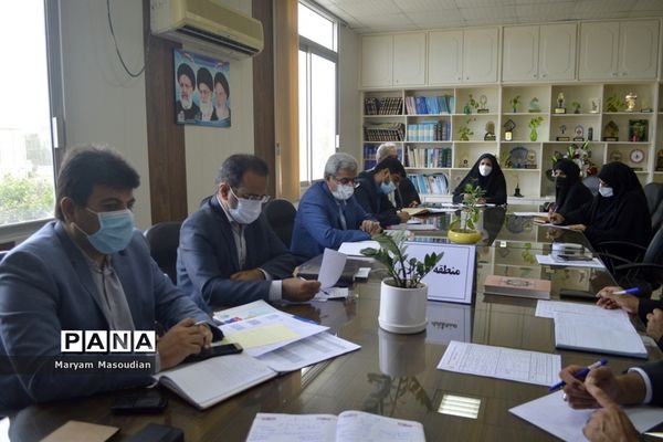 جلسه میز خدمت منطقه آموزش و پرورش دلوار با معاونت پرورشی و فرهنگی