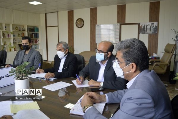 جلسه میز خدمت منطقه آموزش و پرورش دلوار با معاونت پرورشی و فرهنگی