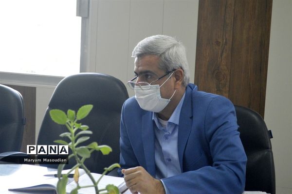 جلسه میز خدمت منطقه آموزش و پرورش دلوار با معاونت پرورشی و فرهنگی