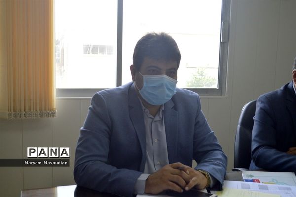 جلسه میز خدمت منطقه آموزش و پرورش دلوار با معاونت پرورشی و فرهنگی