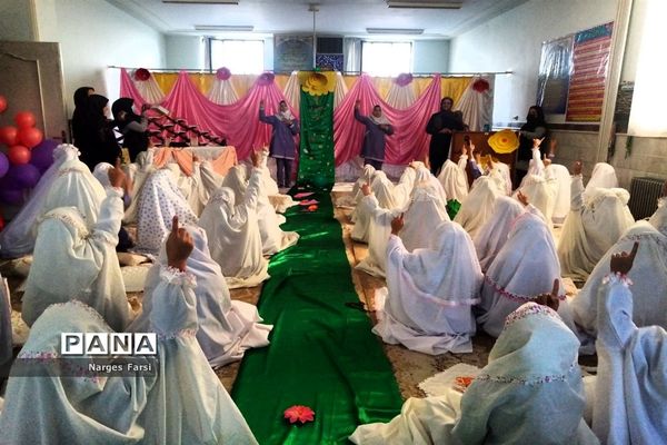 جشن تکلیف «فرشتگان ۹ ساله» شهرستان جعفرآباد قم