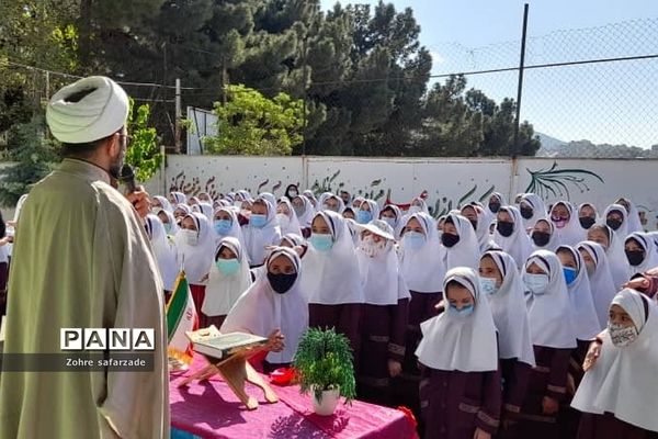 جشن میلاد امام حسن مجتبی(ع) در دبستان حضرت زهرا(س) رودهن