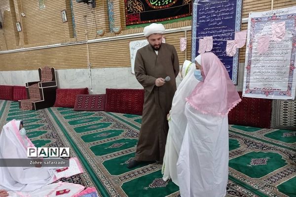 برگزاری مراسم‌ جشن تکلیف  و روزه اولی‌ها در مدرسه امام رضا(ع) رودهن