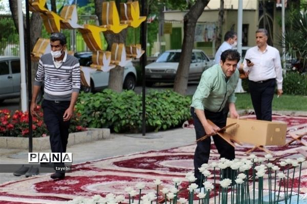 برگزاری مراسم معنوی محفل انس با قرآن دانش‌آموزی در اصفهان