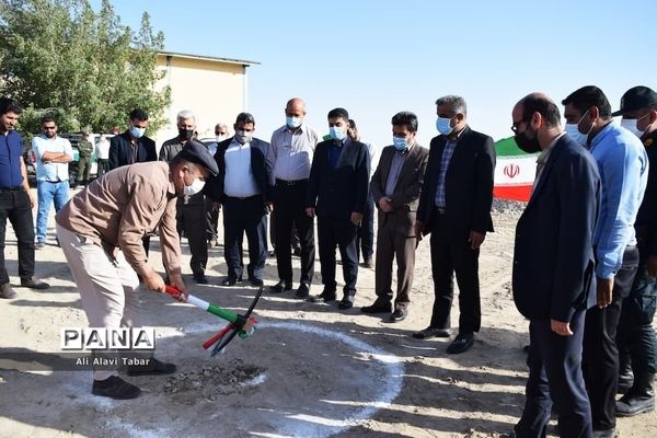 افتتاح و کلنگ‌زنی  4 پروژه  زمین‌مصنوعی مینی‌فوتبال در روستای کره‌بنده  استان بوشهر