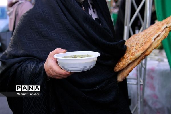 پخت آش نذری در ماه مبارک رمضان
