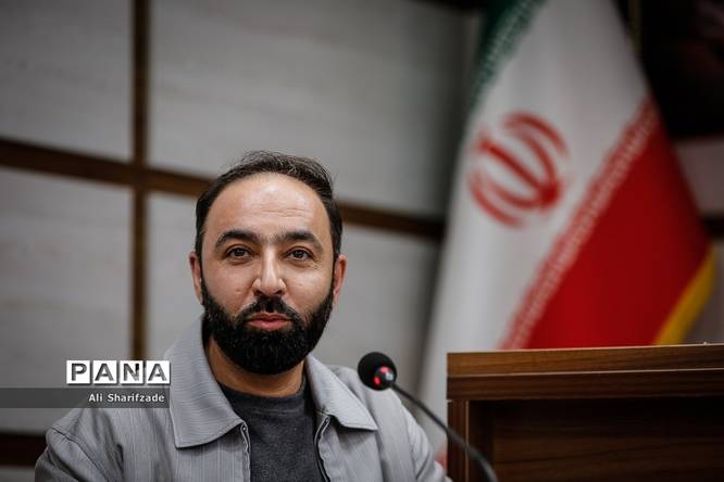 جلسه قائم مقام سازمان دانشآموزی با کارکنان