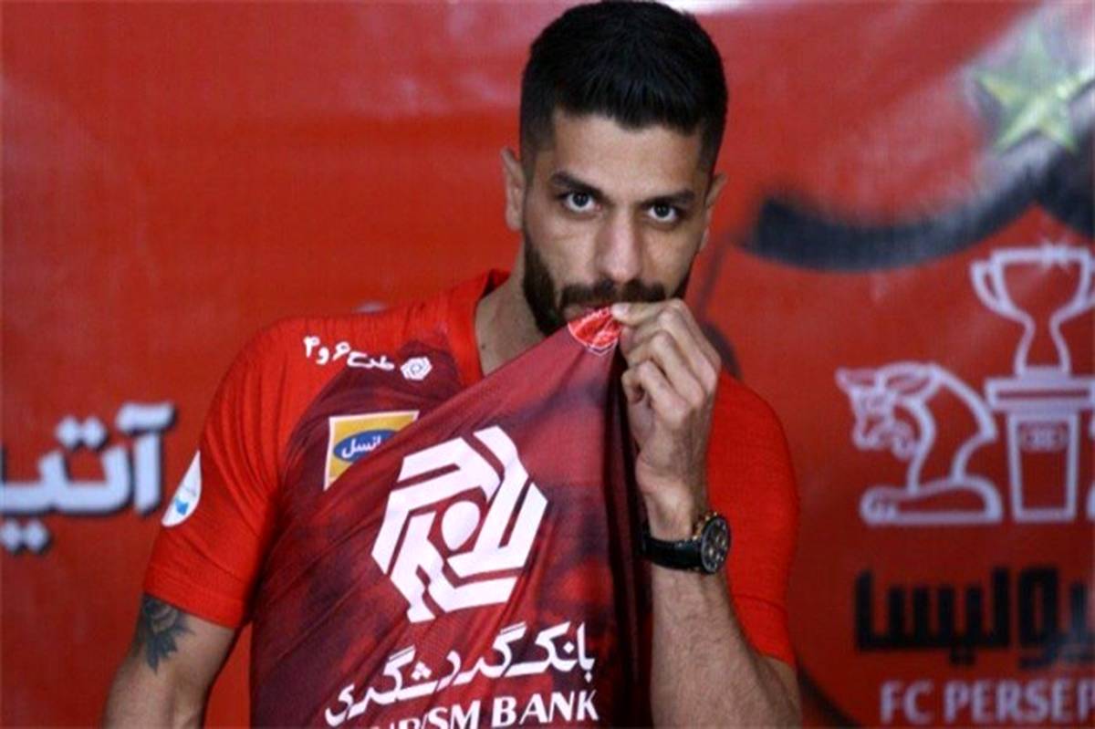 سرلک در پرسپولیس ماندنی شد