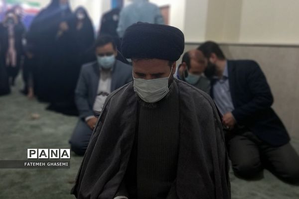 ضیافت افطاری و نشست صمیمی جمعی از نخبگان با امام جمعه شهرستان پردیس