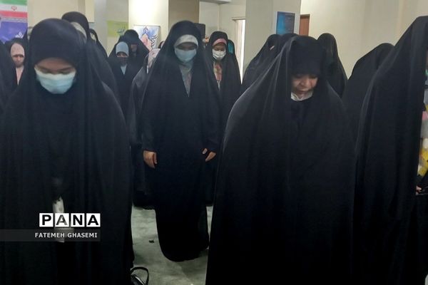 ضیافت افطاری و نشست صمیمی جمعی از نخبگان با امام جمعه شهرستان پردیس