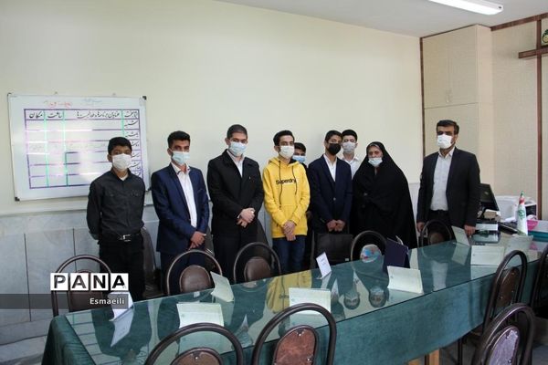برگزاری اولین نشست هیات رئیسه یازدهمین دوره مجلس دانش‌آموزی در شهرکرد