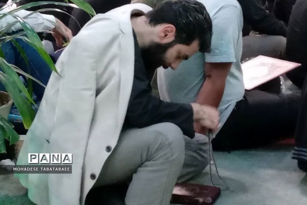 مراسم شب قدر در تپه نورالشهدا شهرستان پردیس