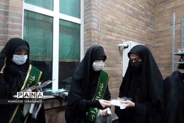 مراسم شب قدر در تپه نورالشهدا شهرستان پردیس