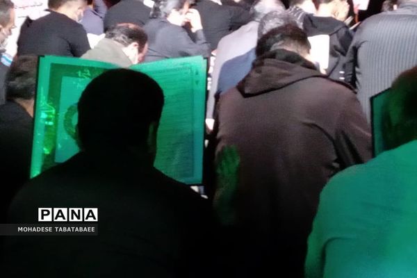 مراسم شب قدر در تپه نورالشهدا شهرستان پردیس