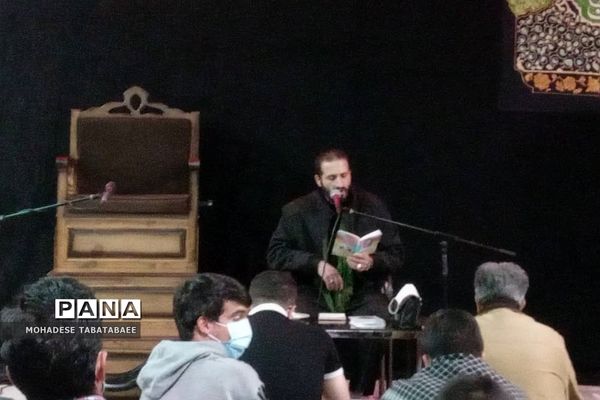 مراسم شب قدر در تپه نورالشهدا شهرستان پردیس