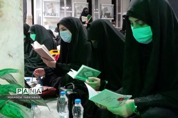 مراسم شب قدر در تپه نورالشهدا شهرستان پردیس