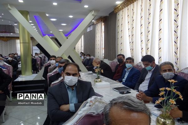 نشست تخصصی مدیران مدارس کاشمر