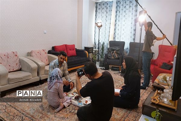 پشت صحنه فیلم کوتاه «میهمانی لاله»