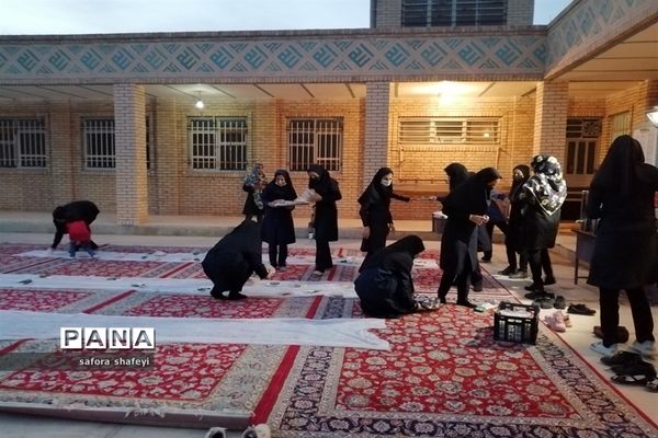 برگزاری ضیافت افطاری در دبیرستان امام رضا(ع)