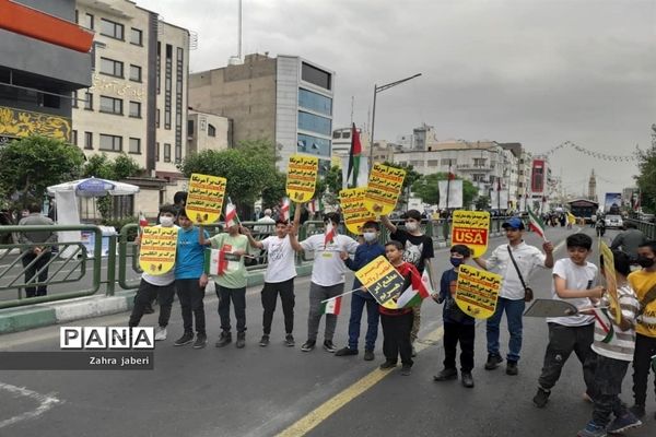 حضور پرشور نسل جدید در راهپیمایی روز قدس