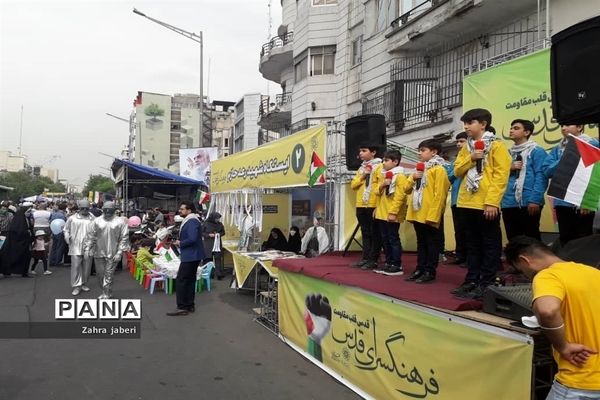 حضور پرشور نسل جدید در راهپیمایی روز قدس