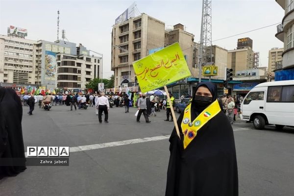 حضور پرشور نسل جدید در راهپیمایی روز قدس