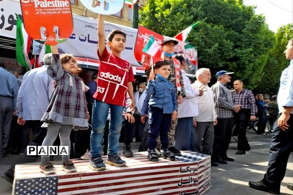 حضور پرشور مردم مشهد در راهپیمایی روز قدس