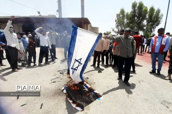 راهپیمایی روز قدس در هرمزگان با حضور پرشور فرهنگیان و دانش‌آموزان پیشتاز