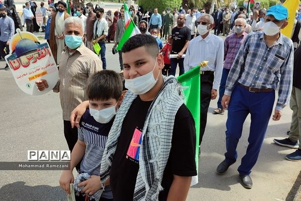 راهپیمایی روز قدس در هرمزگان با حضور پرشور فرهنگیان و دانش‌آموزان پیشتاز