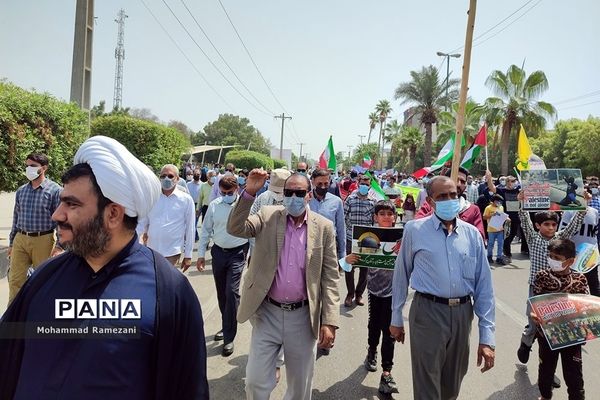 راهپیمایی روز قدس در هرمزگان با حضور پرشور فرهنگیان و دانش‌آموزان پیشتاز