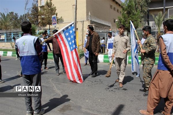 غرفه سازمان دانش‌آموزی سیستان و بلوچستان در راهپیمایی روز قدس