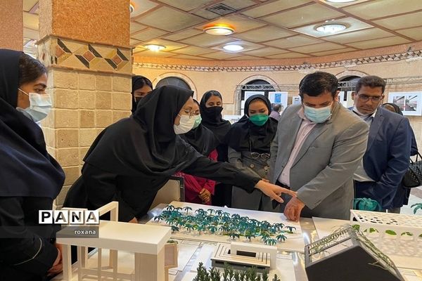 افتتاح نمایشگاه دست‌ساخت و دستاوردهای دانش‌آموزی در آبادان