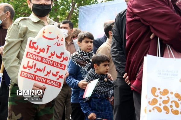 حضور کودکان و نوجوانان در راهپیمایی روز قدس