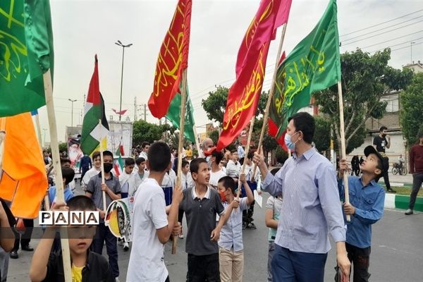 ندای مرگ بر اسرائیل در قرچک طنین‌انداز شد