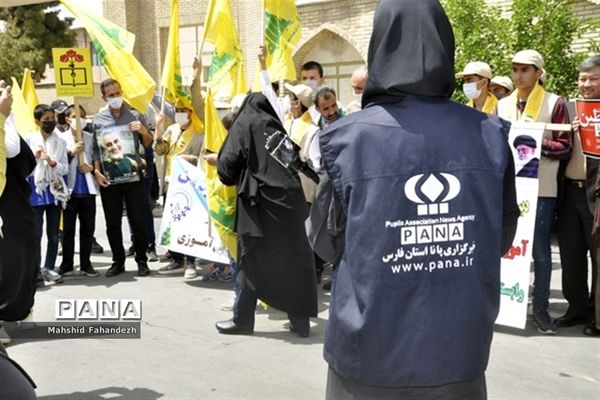 حضور کودکان و نوجوانان در راهپیمایی روز قدس شیراز