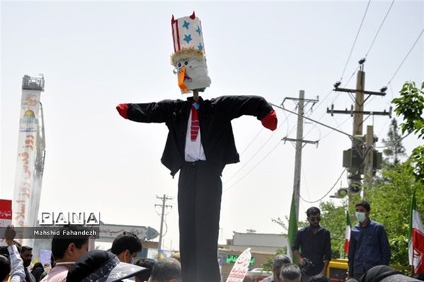 حضور کودکان و نوجوانان در راهپیمایی روز قدس شیراز