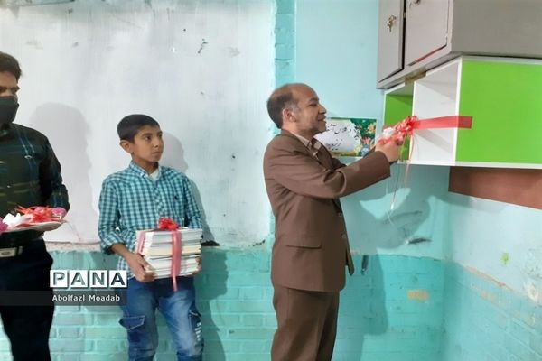 افتتاح کتابخانه‌ کلاسی در خلیل‌آباد