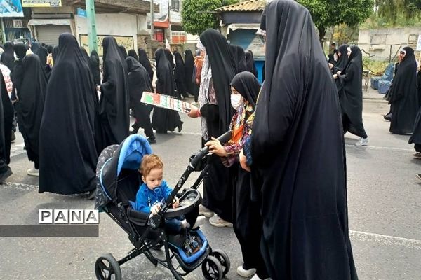 حضور پر شور دانش‌آموزان شهرستان نکا در راهپیمایی روز قدس