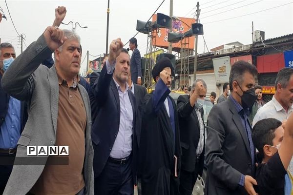 فریاد مرگ بر اسرائیل در محمودآباد طنین انداز شد