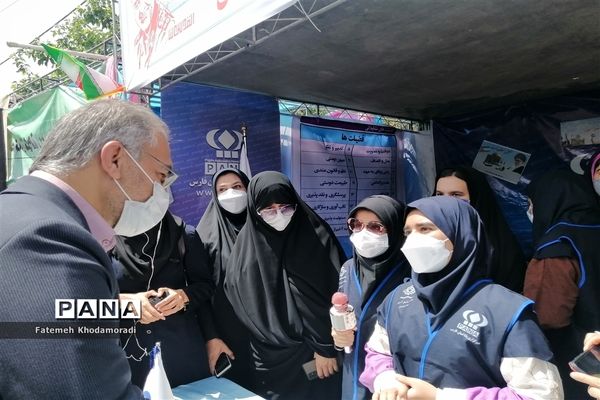 حضور پرشور دانش‌آموزان پیشتاز استان فارس در راهپیمایی روز قدس