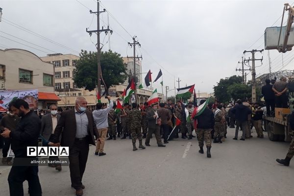 حضور گسترده فرهنگیان و دانش‌آموزان کرمانشاهی در راهپیمایی روز جهانی قدس