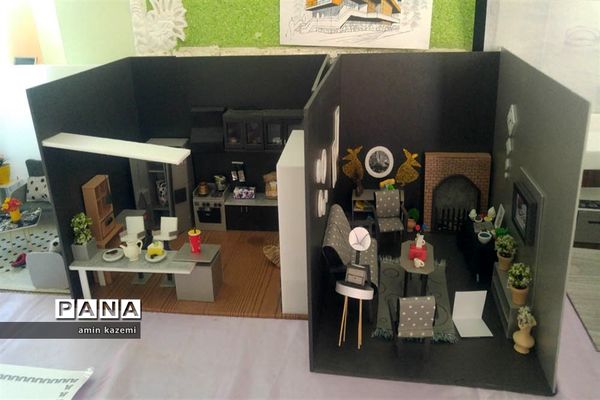 نمایشگاه هنرهای‌ دستی و دستاوردهای هنرجویان هنرستان بنت‌الهدی صدر شهرستان داراب