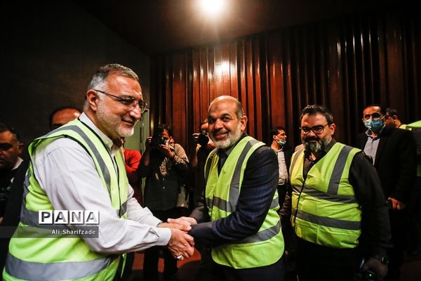 مراسم تجلیل از کارگران شهرداری تهران