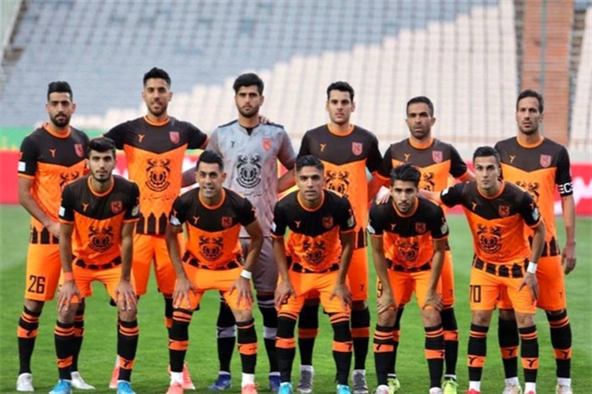 علیزاده: ۱۰۰درصد پرسپولیس به سرمربی تیم ما پیشنهاد داده است