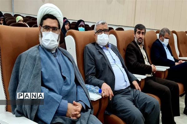 برگزاری چهارمین دوره مراسم تجلیل از معلمان خادمیار رضوی در اهواز